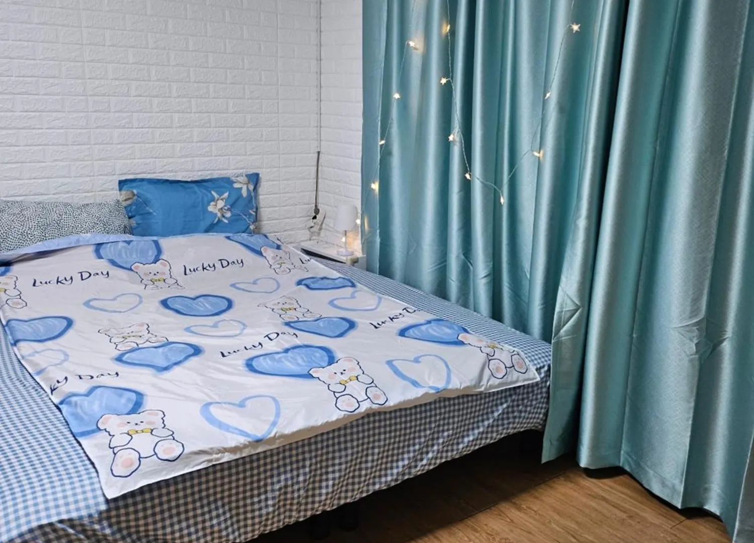 Mercury'S Home - Foreigners Only Сеул